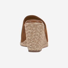 Load image into Gallery viewer, Fayla Wedge- Golden Walnut
