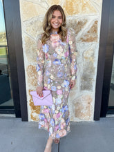 Load image into Gallery viewer, Shannon 3D Floral Midi Dress
