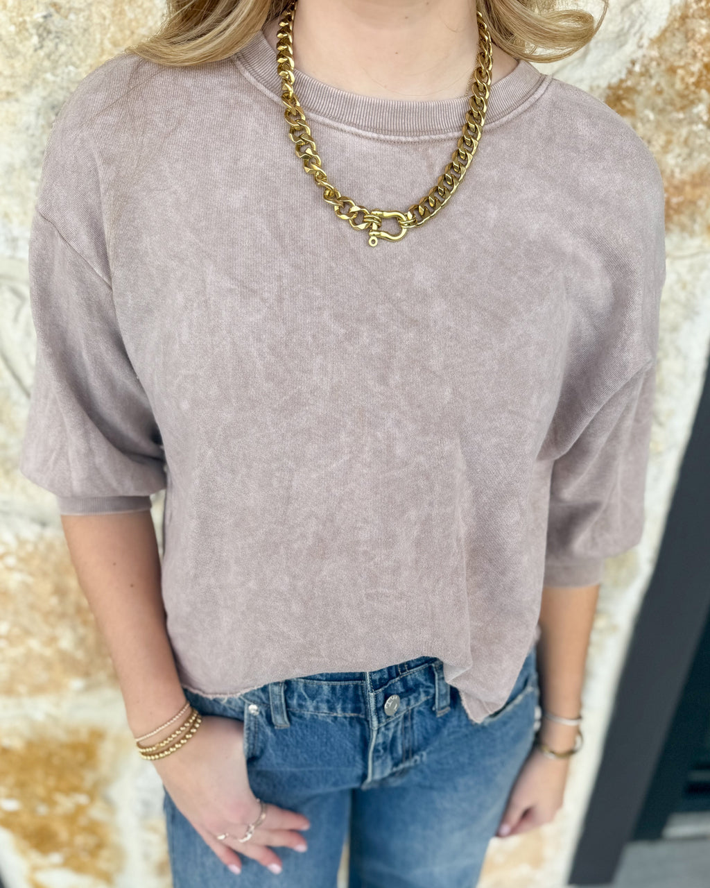 Julia Short Sleeve Sweatshirt- Macadamia
